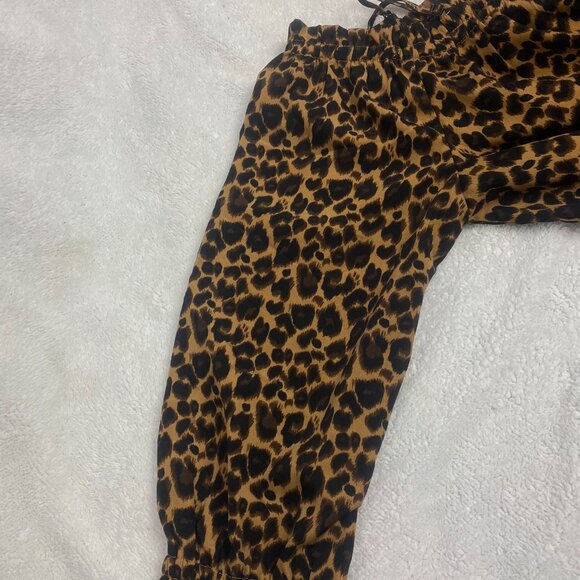 Zenobia – Leopard Print Strap/Off Shoulder Blouse – Plus size 3x – Woman - Picture 6 of 11